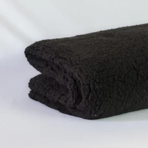 alpaca-preto